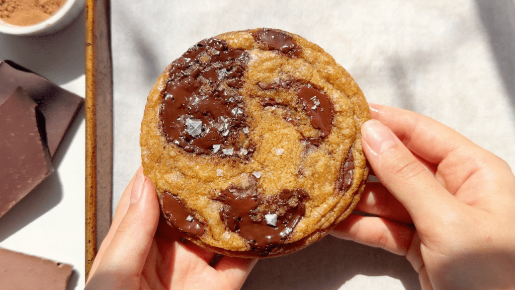 The Best Single Serve Chocolate Chip&nbsp;Cookie
